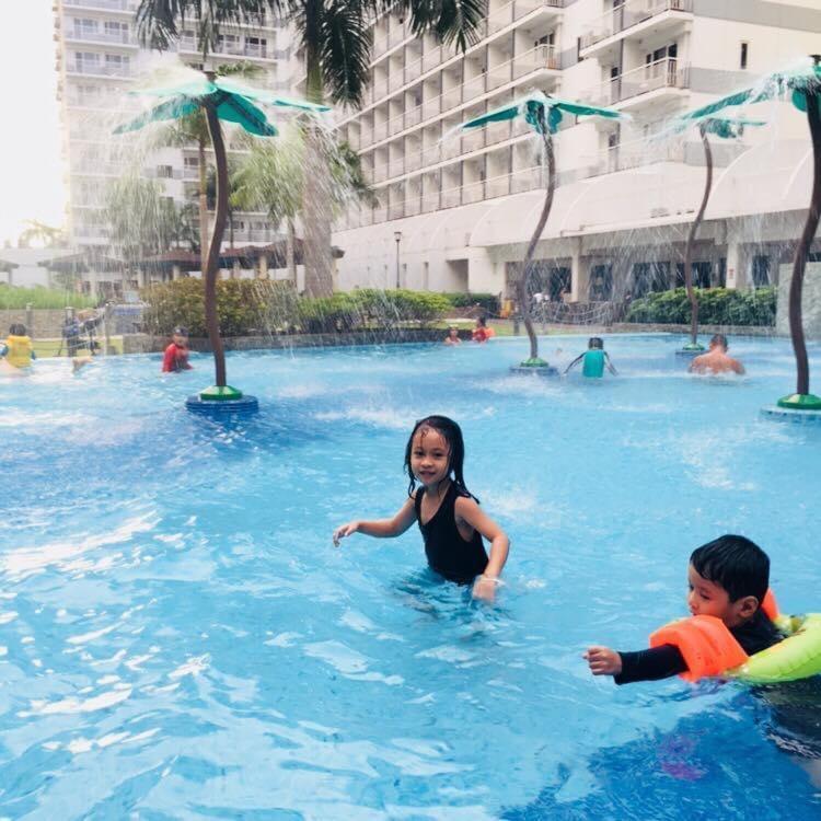 Best Q Condo W/ Great View Manila Bagian luar foto