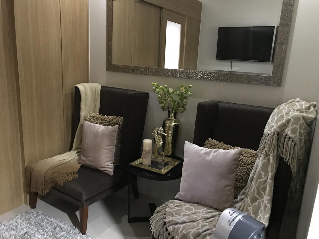 Best Q Condo W/ Great View Manila Bagian luar foto