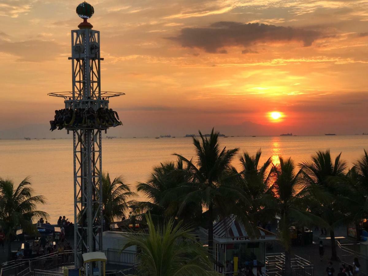 Best Q Condo W/ Great View Manila Bagian luar foto
